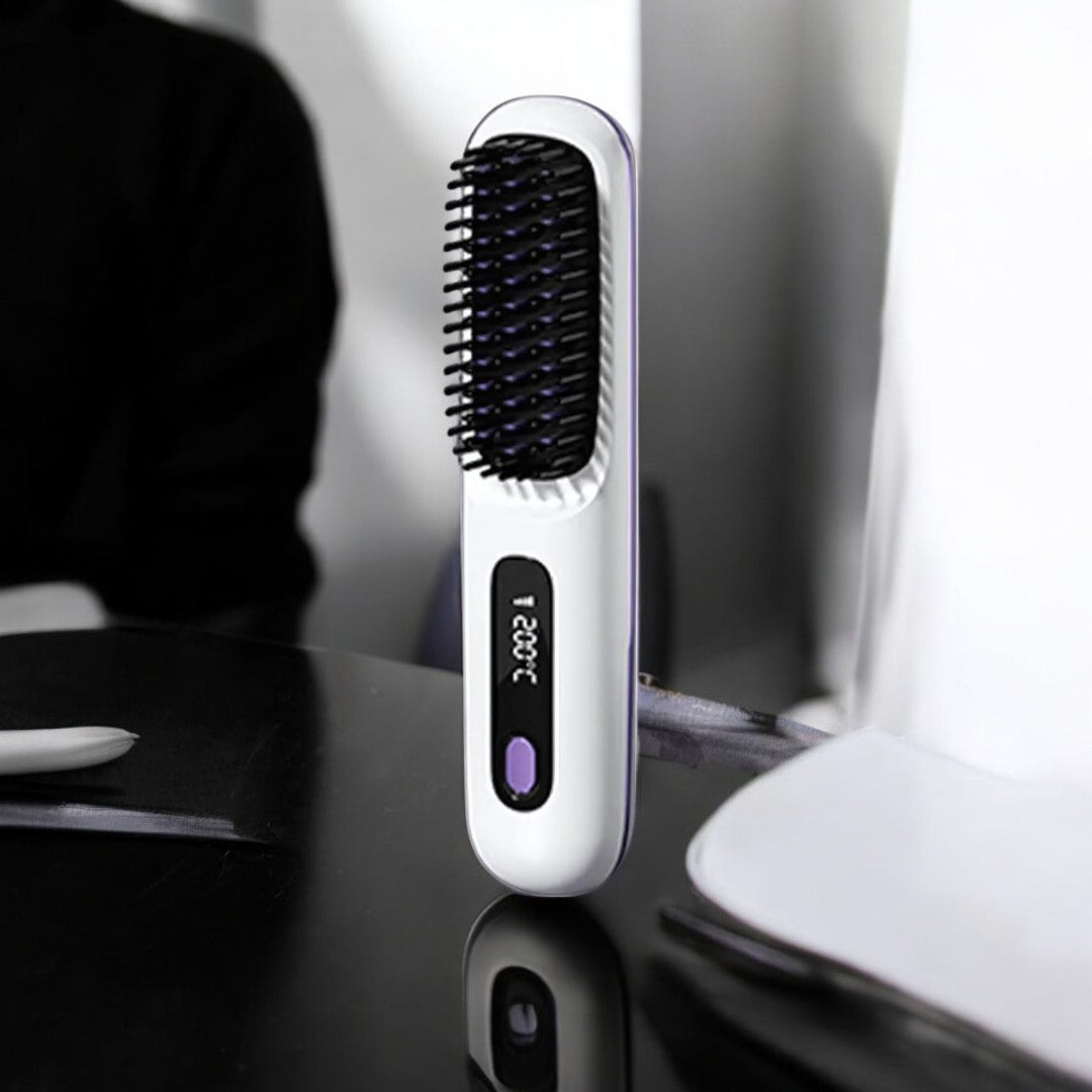 Wireless Heated Straightening Brush Black